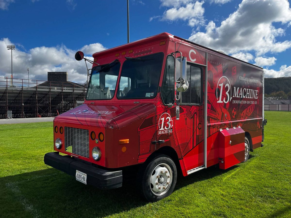 Office of Entrepreneurship and Innovation Unveils ‘13 Machine’